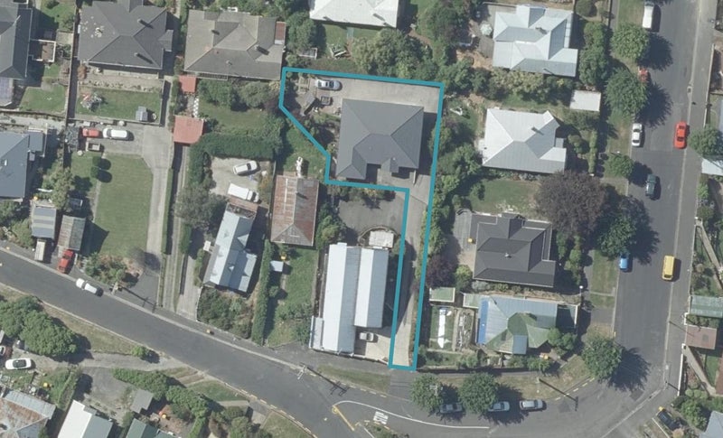 44 Cole Street, Caversham, Dunedin - Carousel 1