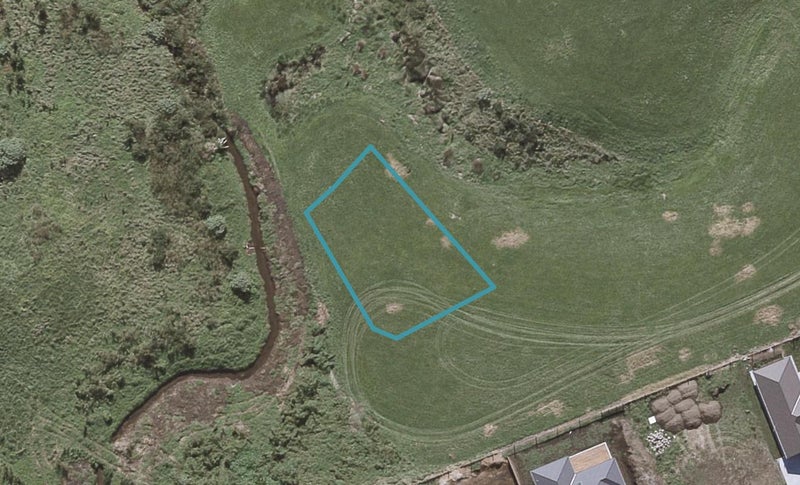 238 Parklands Avenue, Bell Block, New Plymouth - Carousel 1