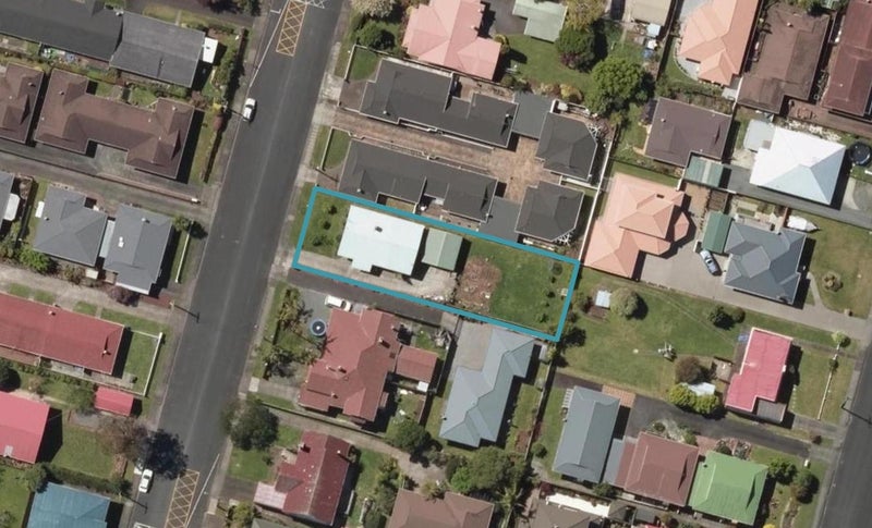 6 Princes Street, Kensington, Whangārei - Carousel 1