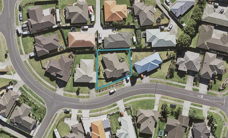 43 Cyclamen Road, Mangere, Auckland - Carousel 1