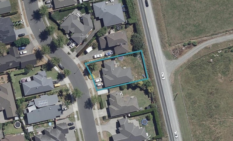 49 Wiltshire Drive, Huntington, Hamilton - Carousel 1
