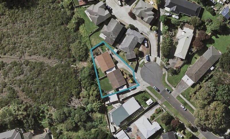 8A Snell Place, Pakuranga, Auckland - Carousel 1