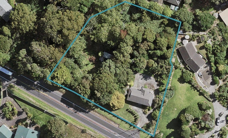 304 Redoubt Road, Totara Park, Auckland - Carousel 1