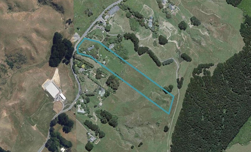 924 Ohariu Valley road, Ohariu, Wellington - Carousel 1