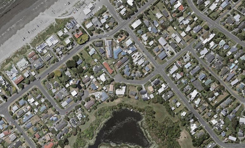 65 Ngapaki Street, Waikanae Beach, Waikanae - Carousel 1