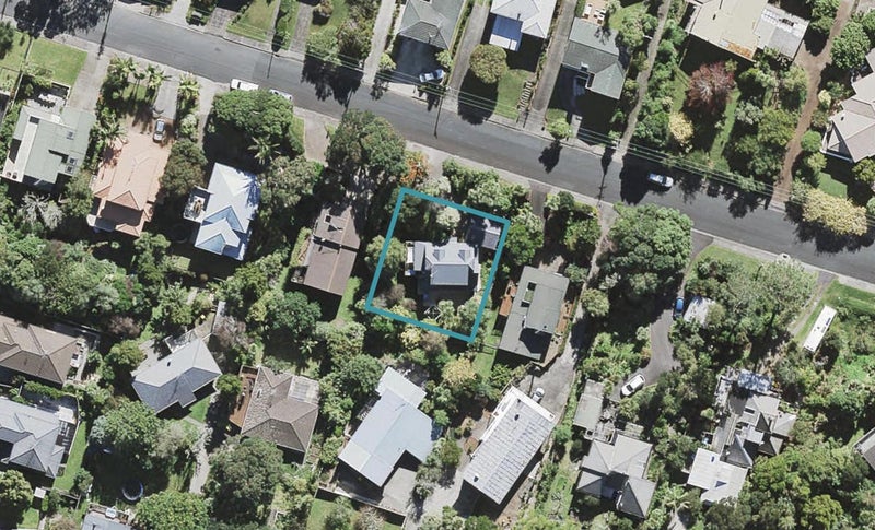 80 Balmain Road, Chatswood, Auckland - Carousel 1