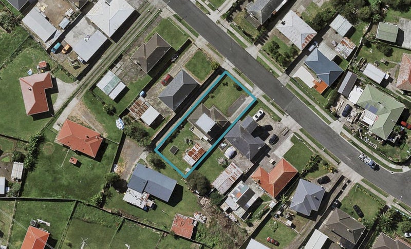 22 Fisher Crescent, Otara, Auckland - Carousel 1