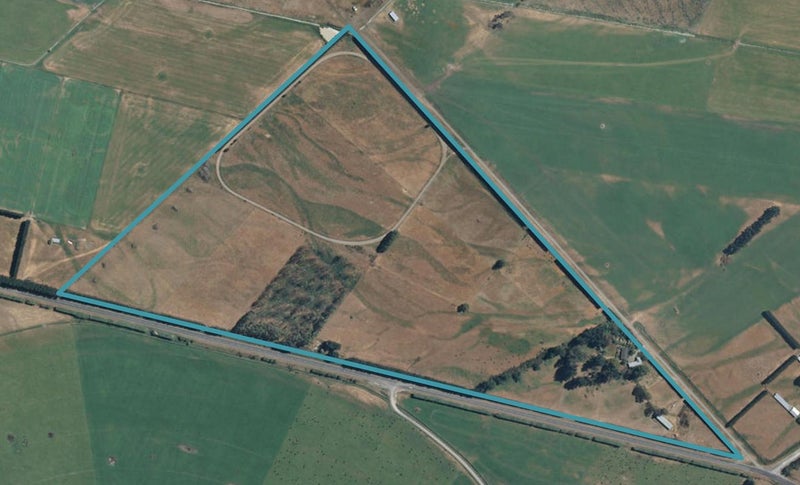 25 Main Rakaia Road, SOUTHBRIDGE, LEESTON - Carousel 1