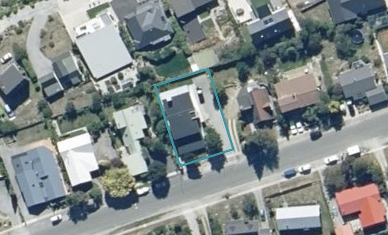 48 Oregon Drive, Kelvin Heights, Queenstown - Carousel 1