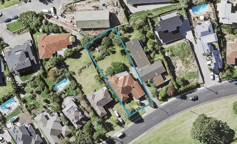 10 Mellons Bay Road, Howick, Auckland - Carousel 1