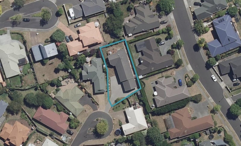 9 McLeod Mews, Rototuna, Hamilton - Carousel 1