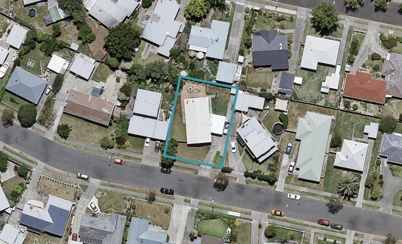44 Robinson Crescent, Tamatea, Napier - Carousel 1
