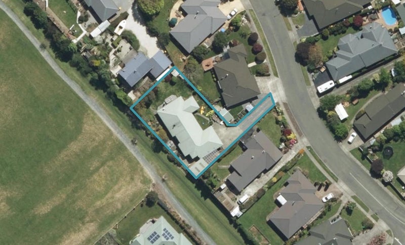 27 Malthouse Crescent, Brightwater, Brightwater - Carousel 1