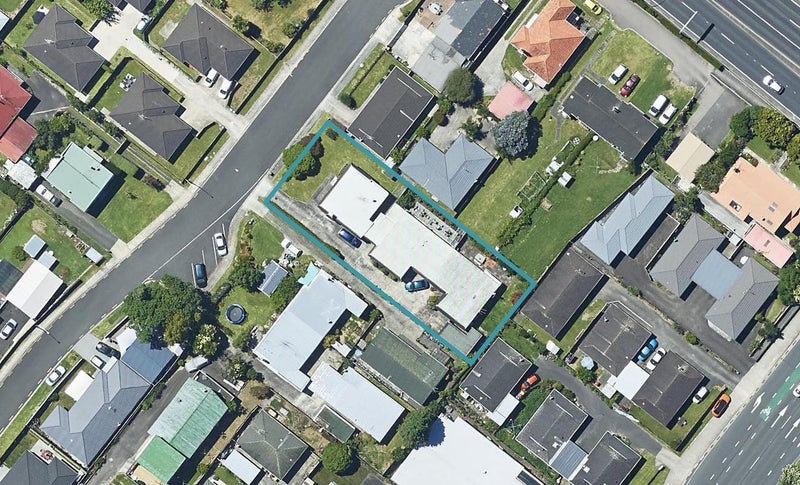 8A Howell Place, Tauranga South, Tauranga - Carousel 1