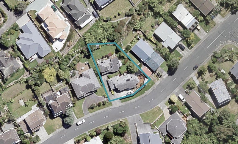 1/54 Redvers Drive, Belmont, Lower Hutt - Carousel 1