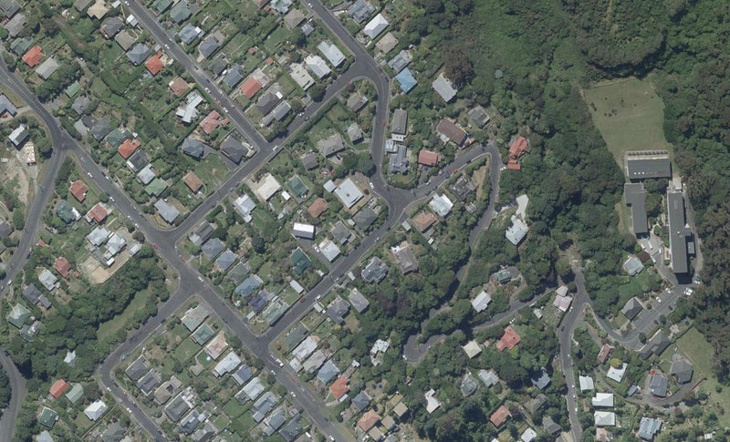 17 Falkirk Street, Dalmore, Dunedin - Carousel 1