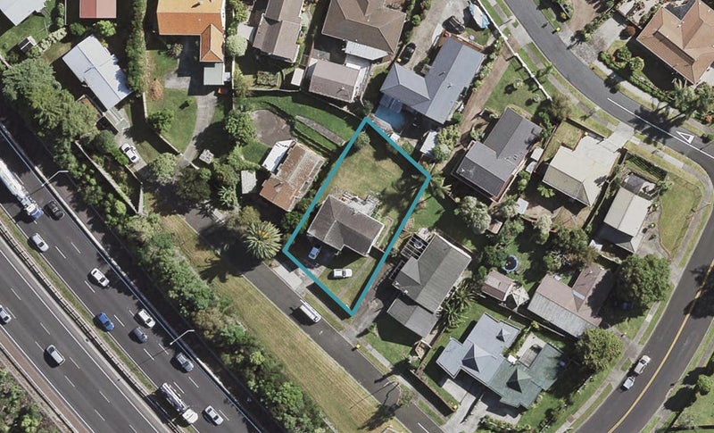 5 Peguero Place, Totara Heights, Auckland - Carousel 1