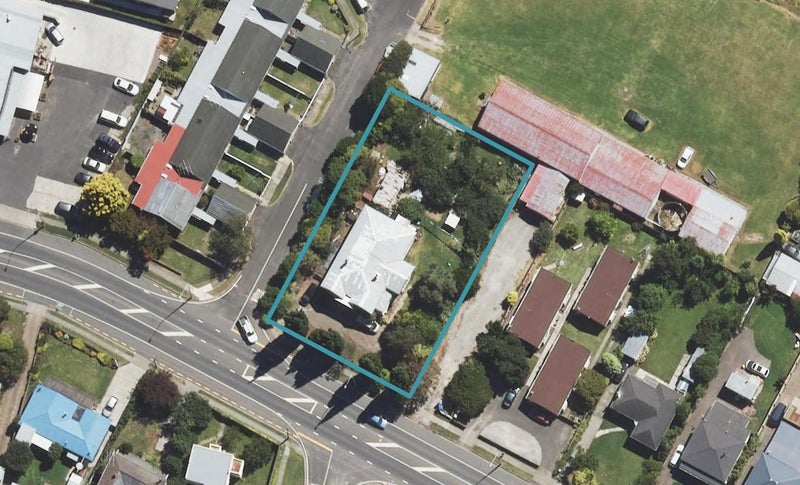 126 Wainui Road, Kaiti, Gisborne - Carousel 1