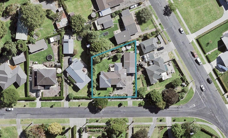 8 Hyde Road, Papakura - Carousel 1