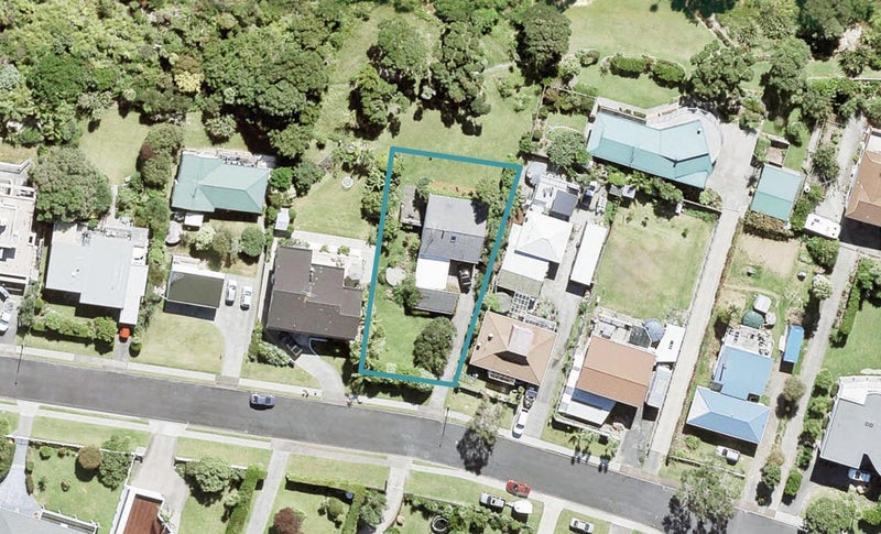 110 Pacific Parade, Army Bay, Whangaparaoa - Carousel 1
