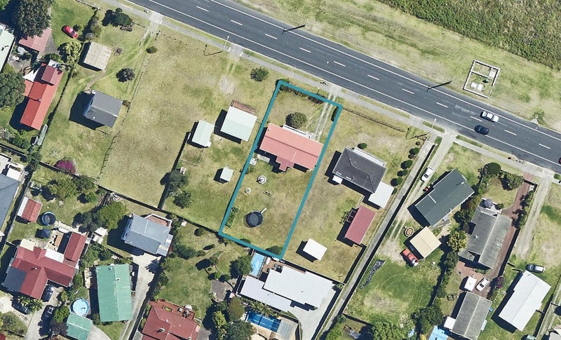 756 Papamoa Beach Road, Papamoa Beach, Papamoa - Carousel 1