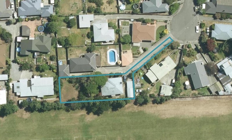 16 Edinburgh Crescent, Redwoodtown, Blenheim - Carousel 1