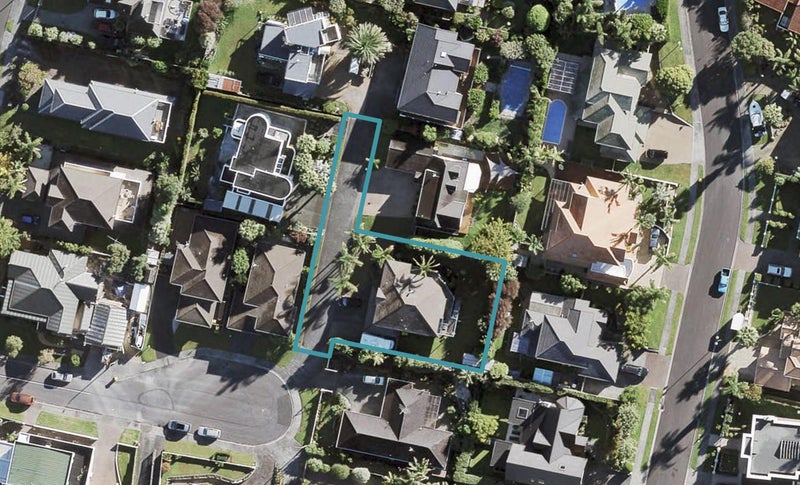 14 Mako Street, West Harbour, Auckland - Carousel 1