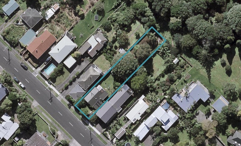 33 Wairau Road, Oakura, Oakura - Carousel 1