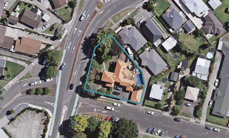 200 Gloucester Street, Taradale, Napier - Carousel 1