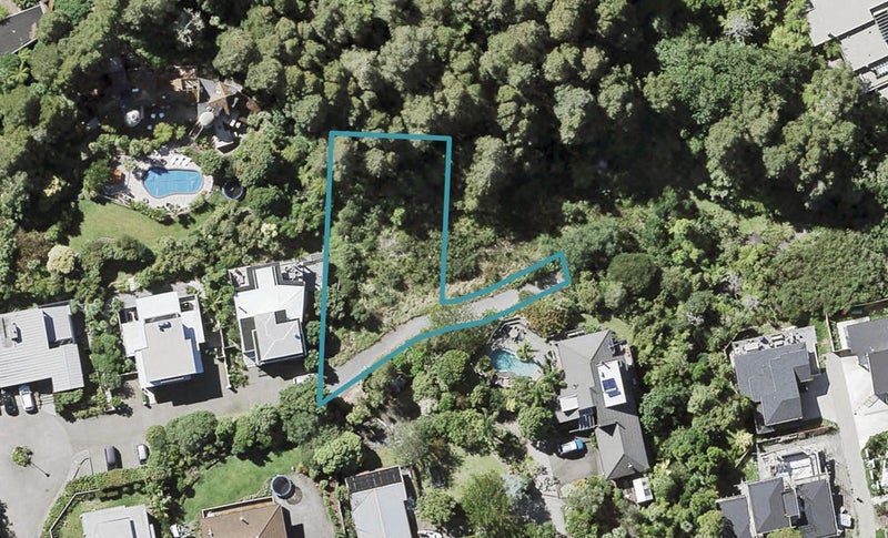 8 Kahikatea Close, Campbells Bay, Auckland - Carousel 1
