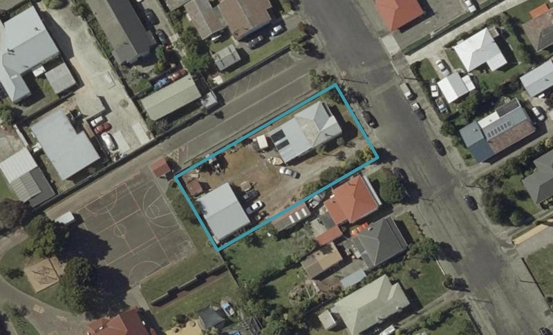 4 Carey Street, Longburn, Palmerston North - Carousel 1