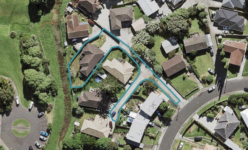 152C Haverstock Road, Sandringham, Auckland - Carousel 1