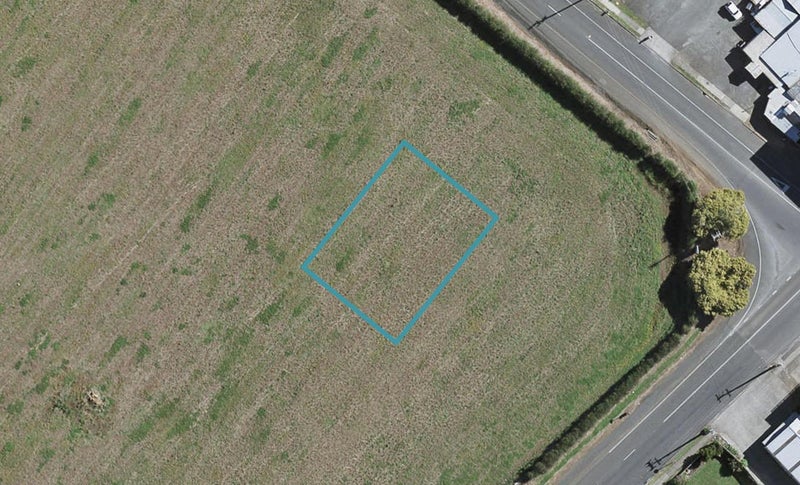 3 Trevor McMiken Drive, Patumahoe, Pukekohe - Carousel 1