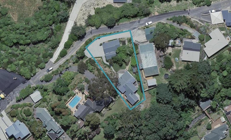 30 Glenside Road, Glenside, Wellington - Carousel 1
