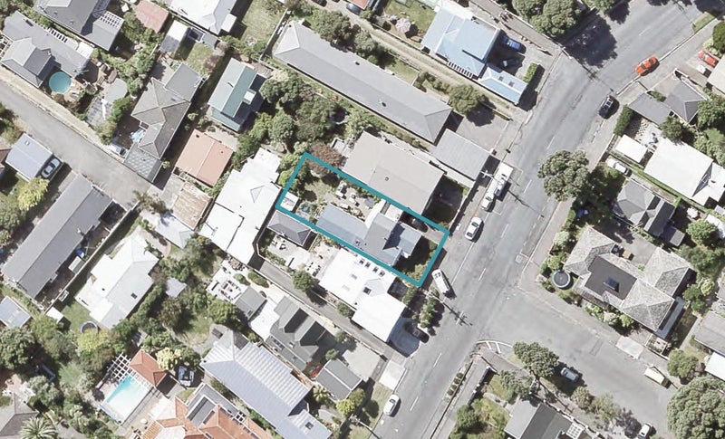 384 Muritai Road, Eastbourne, Lower Hutt - Carousel 1