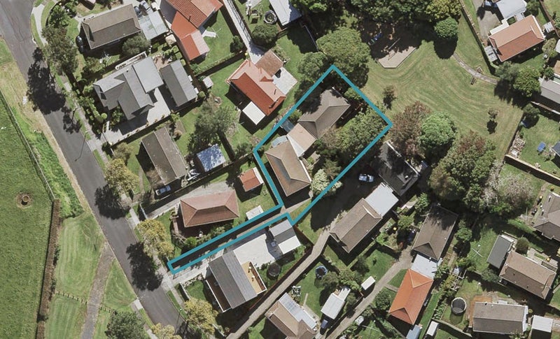6B Catkin Crescent, Papatoetoe, Auckland - Carousel 1