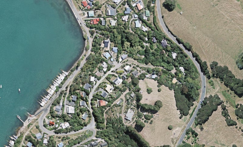 23 Bayview Crescent, Duvauchelle, Duvauchelle - Carousel 1