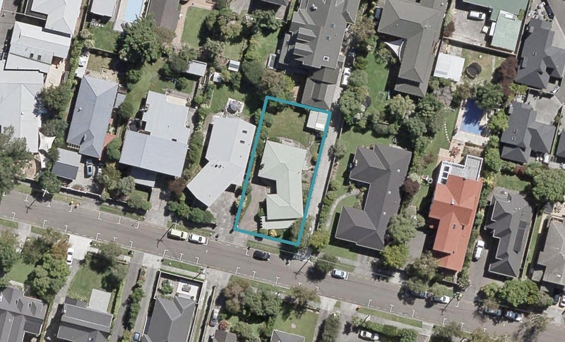 18 Chilton Grove, Hutt Central, Lower Hutt - Carousel 1