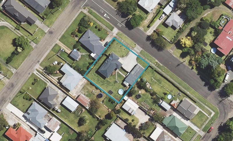 2 James Street, Mangapapa, Gisborne - Carousel 1