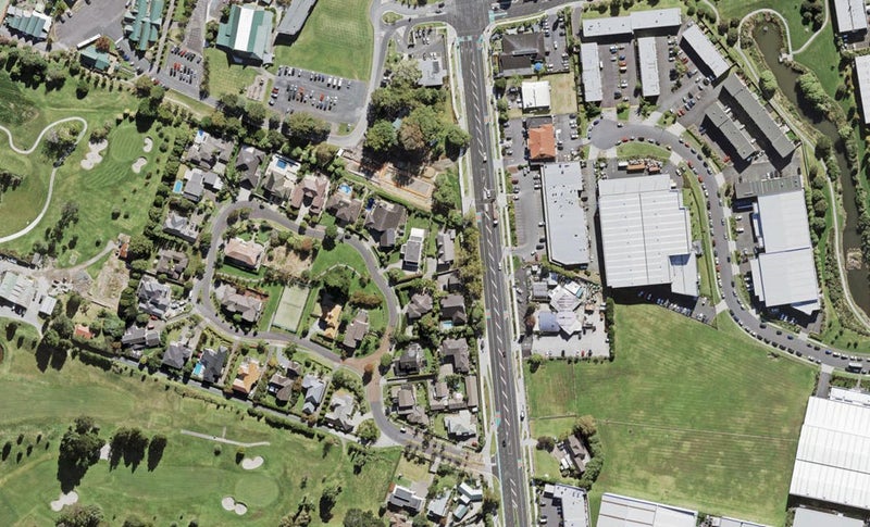 17 Oak Manor Drive, Albany, Auckland - Carousel 1