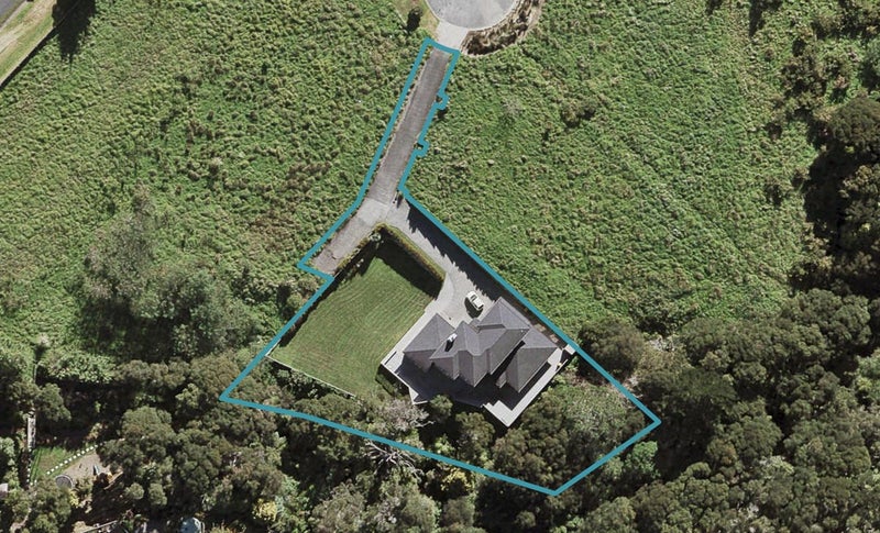 7 Albertine Place, Greenhithe, Auckland - Carousel 1