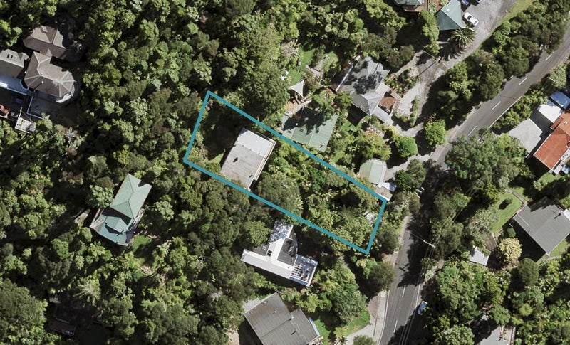 40 Takahe Road, Titirangi, Auckland - Carousel 1