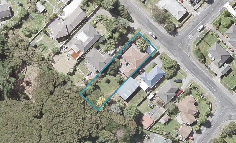 43 Karaka Street, Wainuiomata, Lower Hutt - Carousel 1