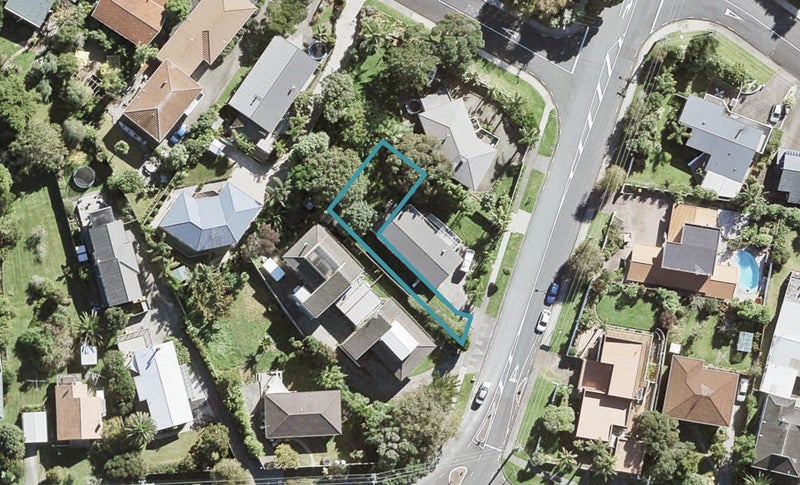 4C Deep Creek Road, Torbay, Auckland - Carousel 1