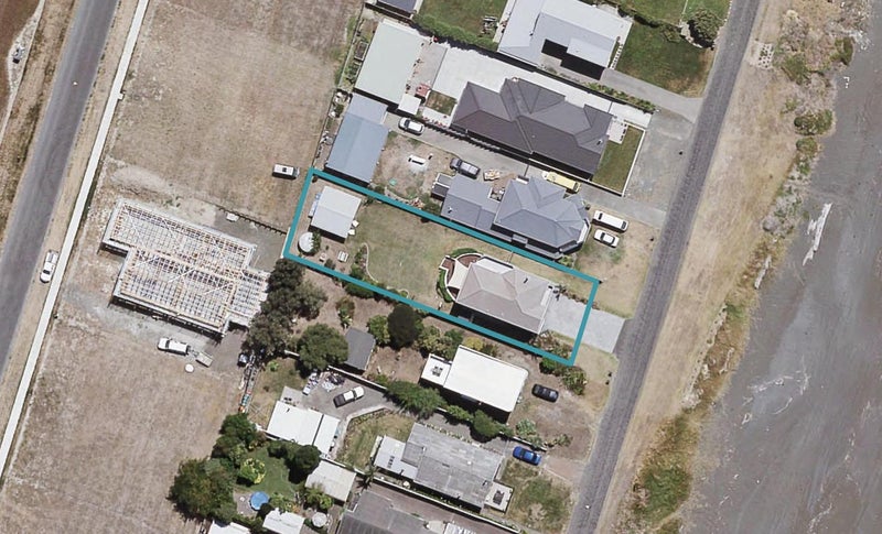 1 North Shore Road, ESKDALE, NAPIER - Carousel 1