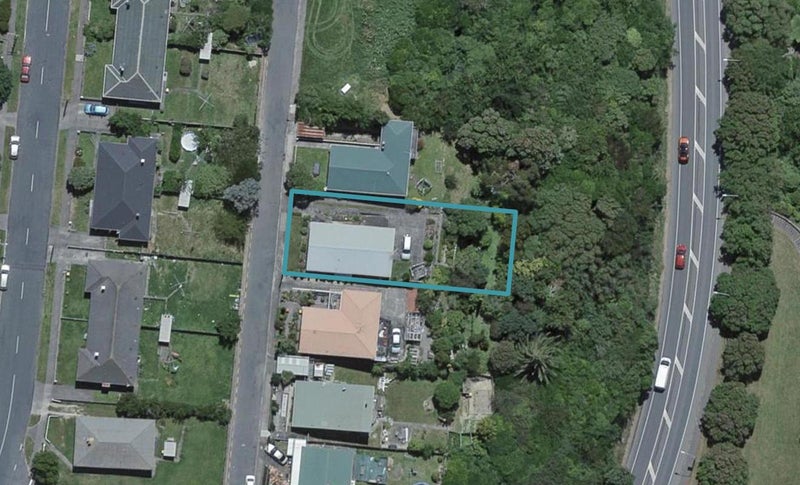 20 Leadley Lane, Tawa, Wellington - Carousel 1