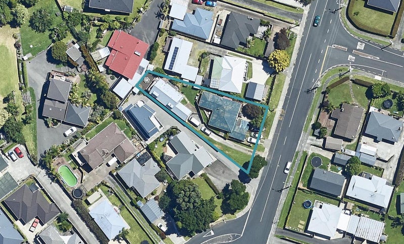 70A Queen Road, Bellevue, Tauranga - Carousel 1