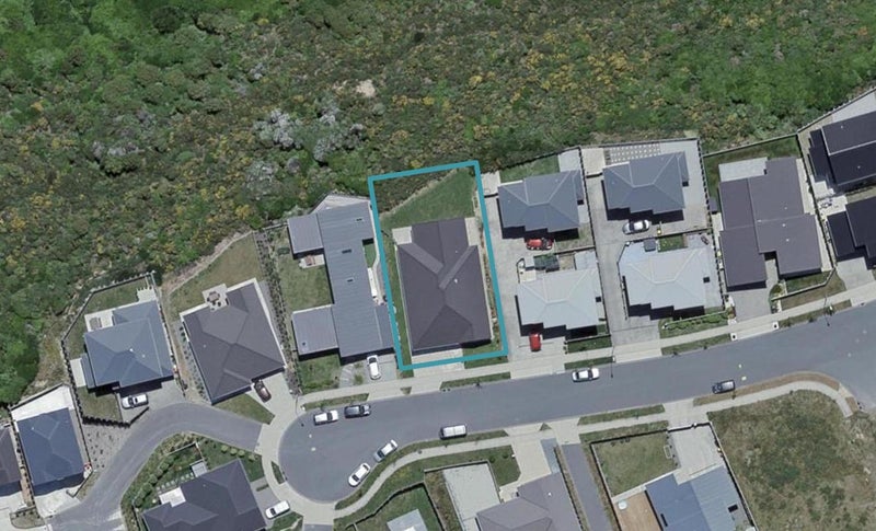 26 Trelawny Terrace, Grenada Village, Wellington - Carousel 1