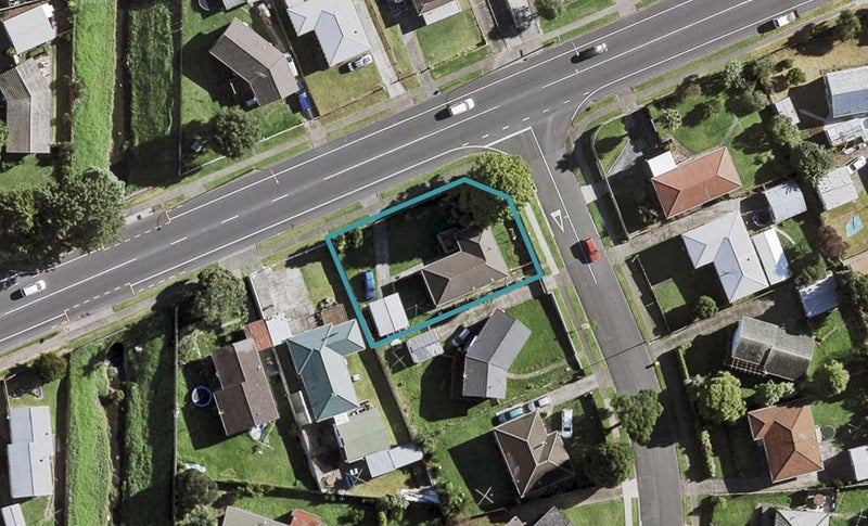 1 Hobart Crescent, Wattle Downs, Auckland - Carousel 1