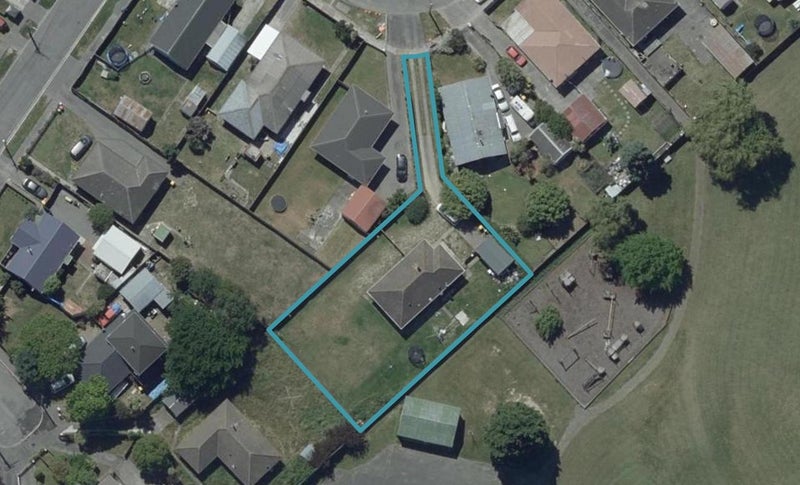 47 Lyndhurst Crescent, Aranui, Christchurch - Carousel 1